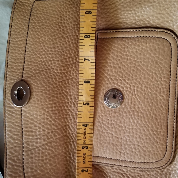 Handbag - Picture 8 of 10